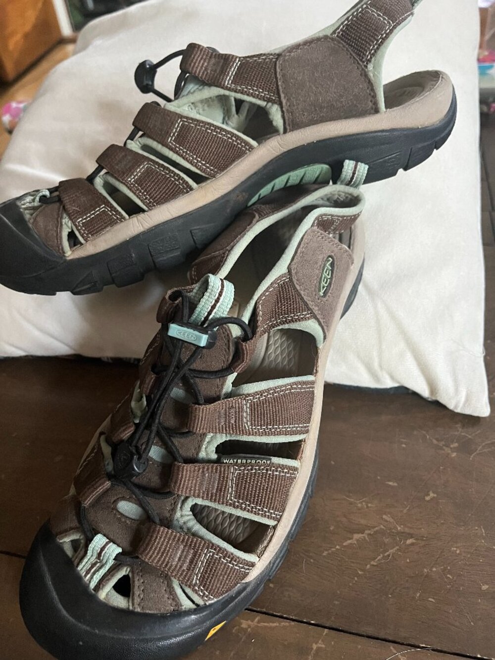 Keen Women's Athletic Sandal - Size 10.5